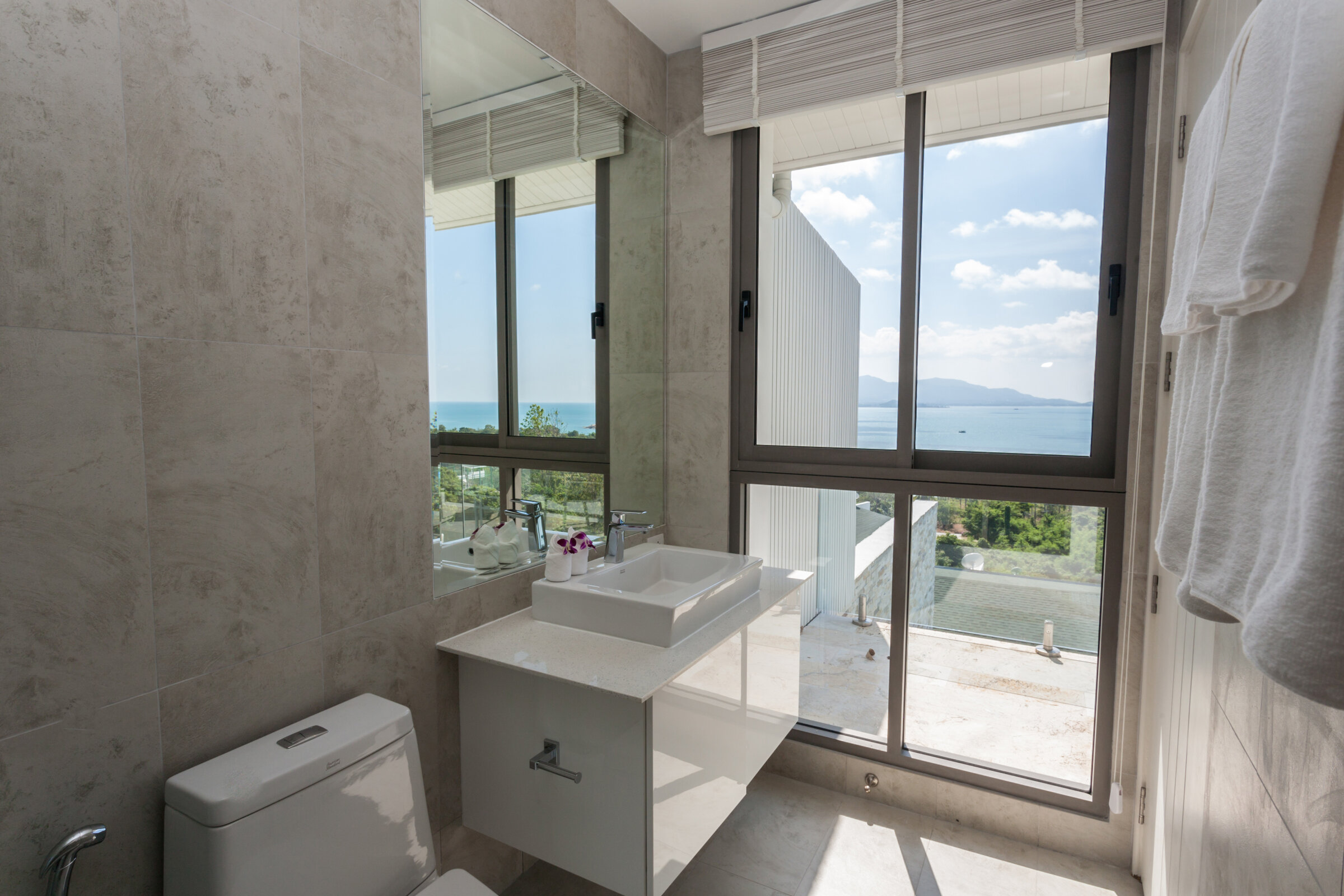 Villa Daizo modern bathroom with walk-in rain shower